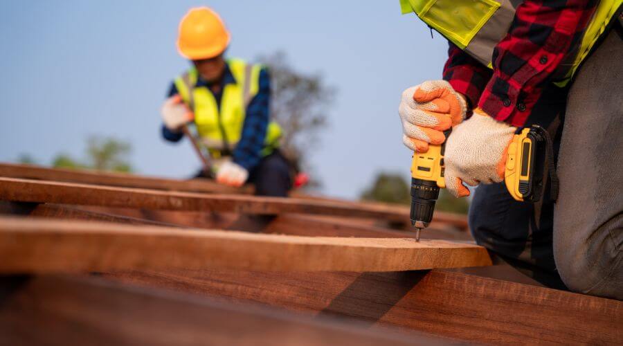 Expert Emergency Roof Repairs services in Newton Upper Falls, MA